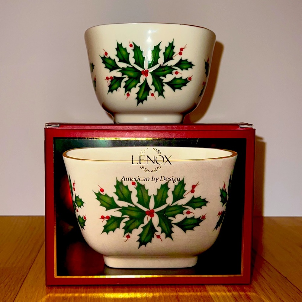 Lenox Holiday Archive Nut Bowl